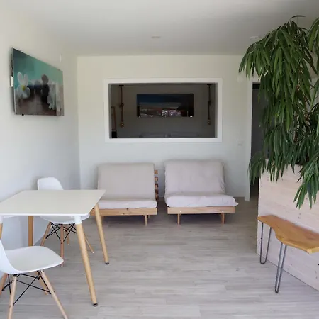 Gospodarstwo wiejskie Hillside House Residence *