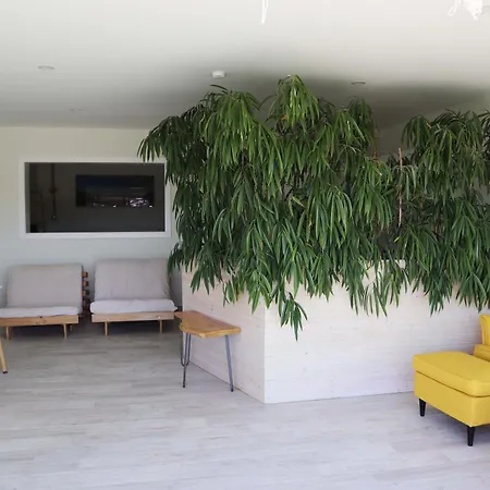 Gospodarstwo wiejskie Hillside House Residence