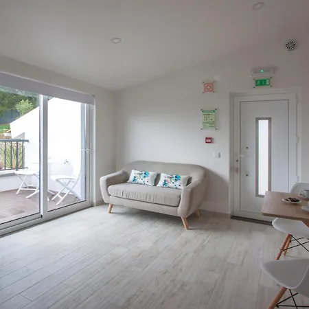Landsted Hillside House Foz do Arelho