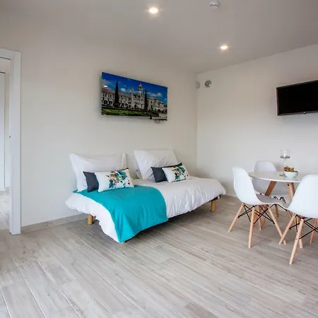 Hillside House & Casa rural Foz do Arelho