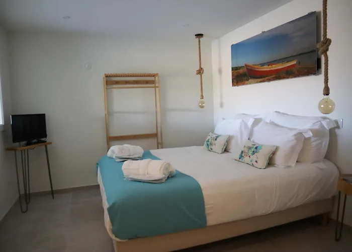 Casa de Campo Hillside House & Foz do Arelho