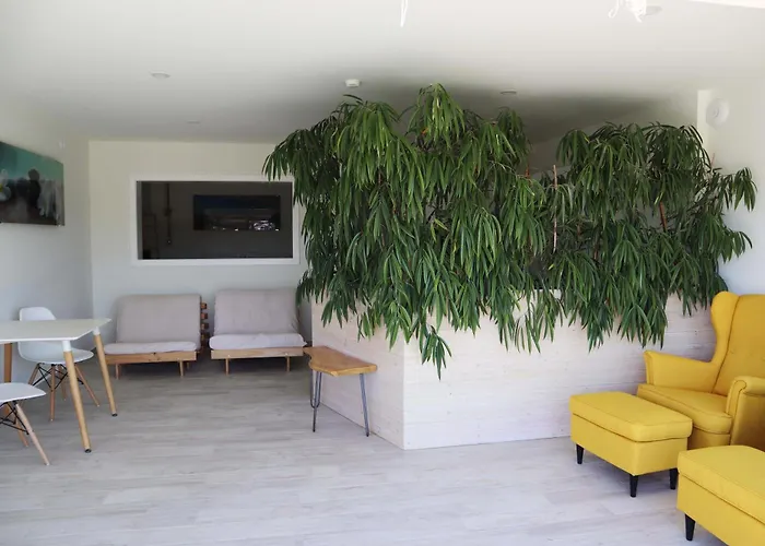 Casa de Campo Hillside House &