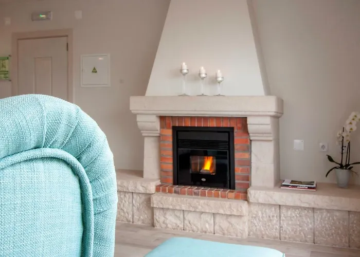 Hillside House & Casa de Campo *